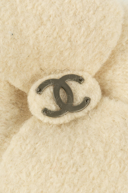 Broche camlia Chanel