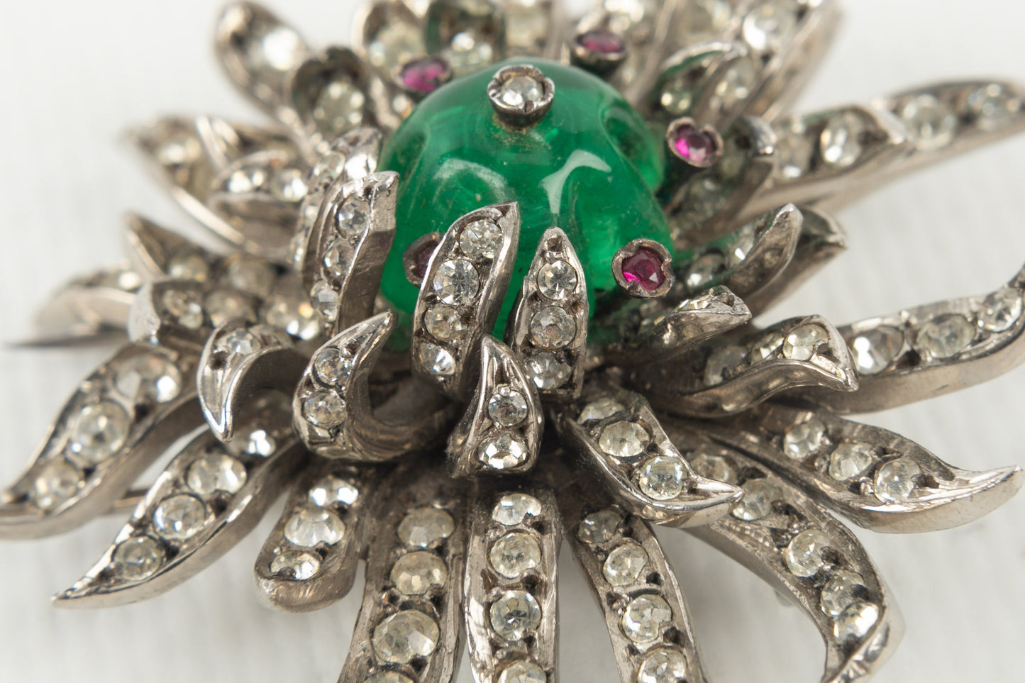 Broche Gripoix pour Chanel