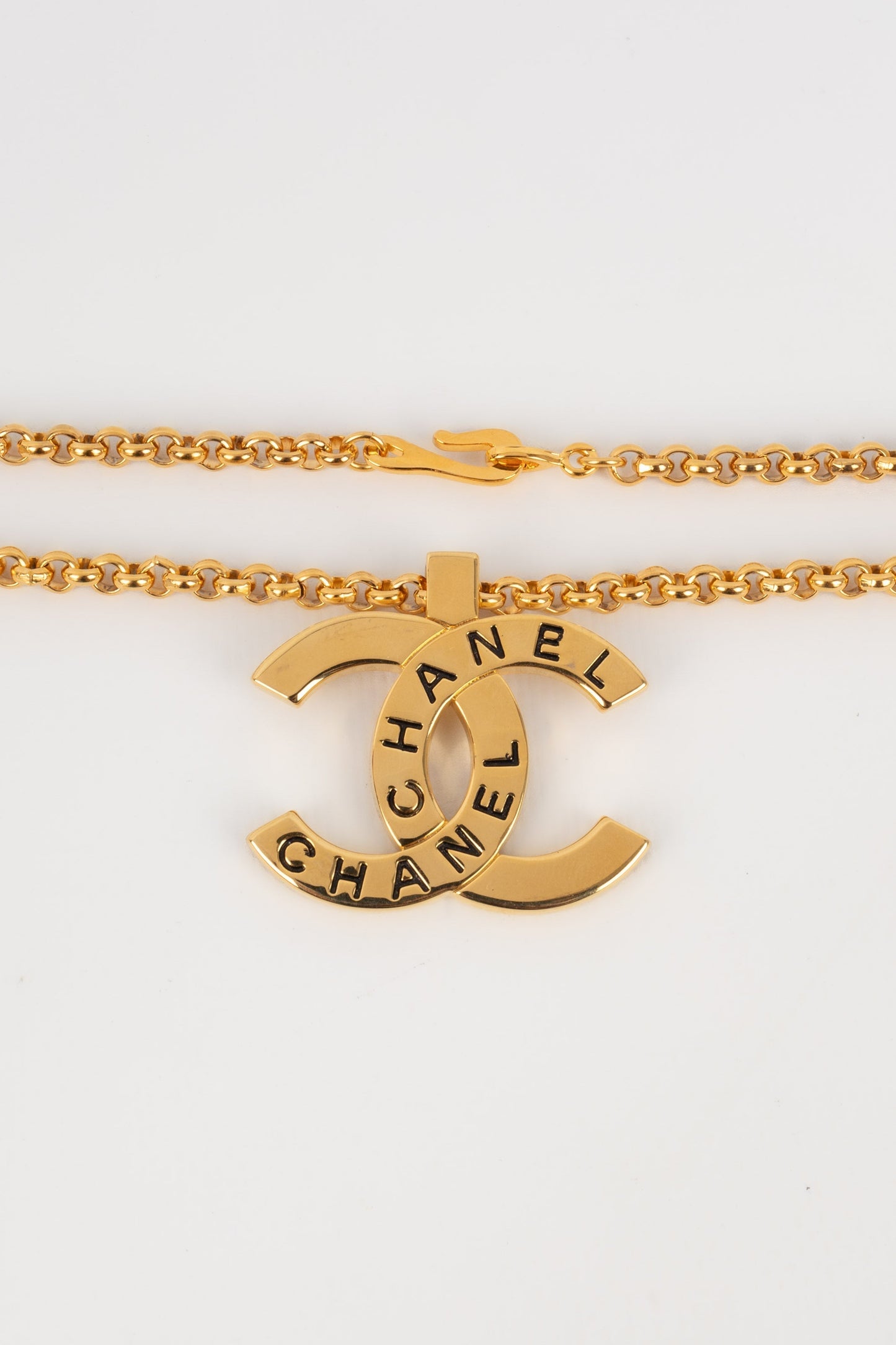 Collier cc Chanel