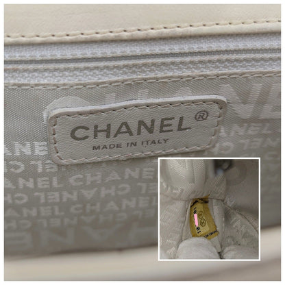 Chanel 2006 Chocolate Bar Lambskin Bicolor Kiss-Lock Flap