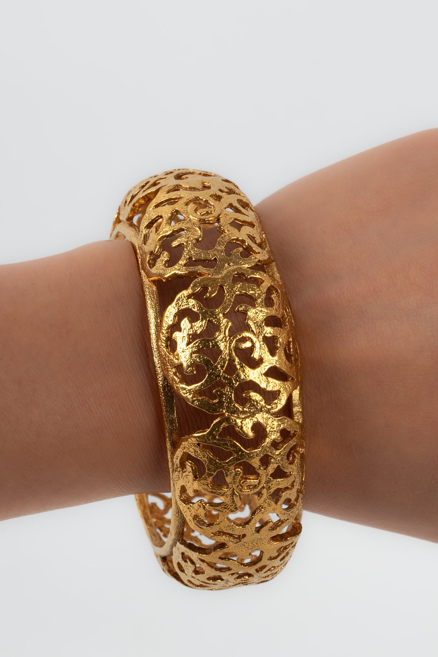 Bracelet dor Chanel