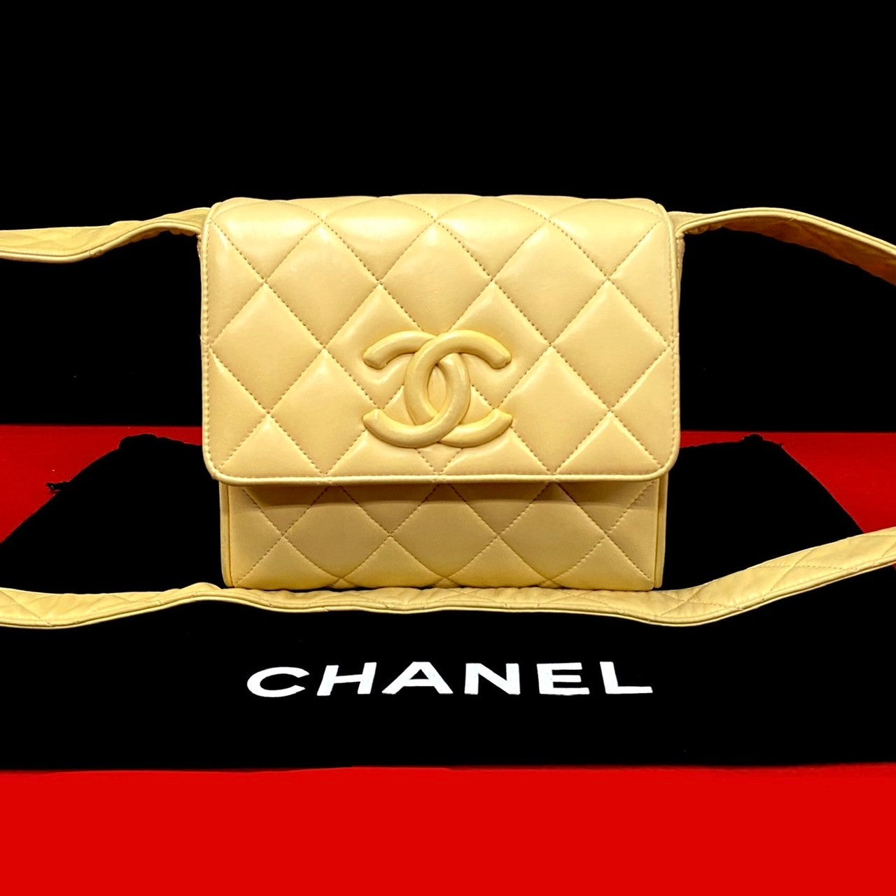 Chanel CC Quilted Leather Crossbody Bag Leather Crossbody Bag in New Condition