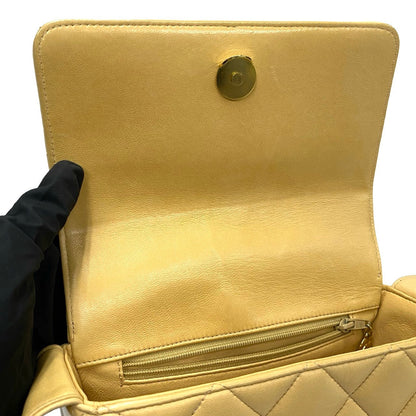 Chanel CC Quilted Leather Crossbody Bag Leather Crossbody Bag in New Condition