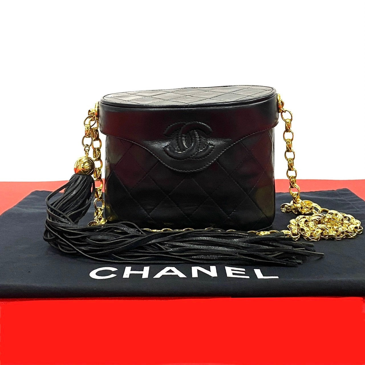 Chanel CC Vanity Crossbody Bag  Leather Crossbody Bag in New Condition