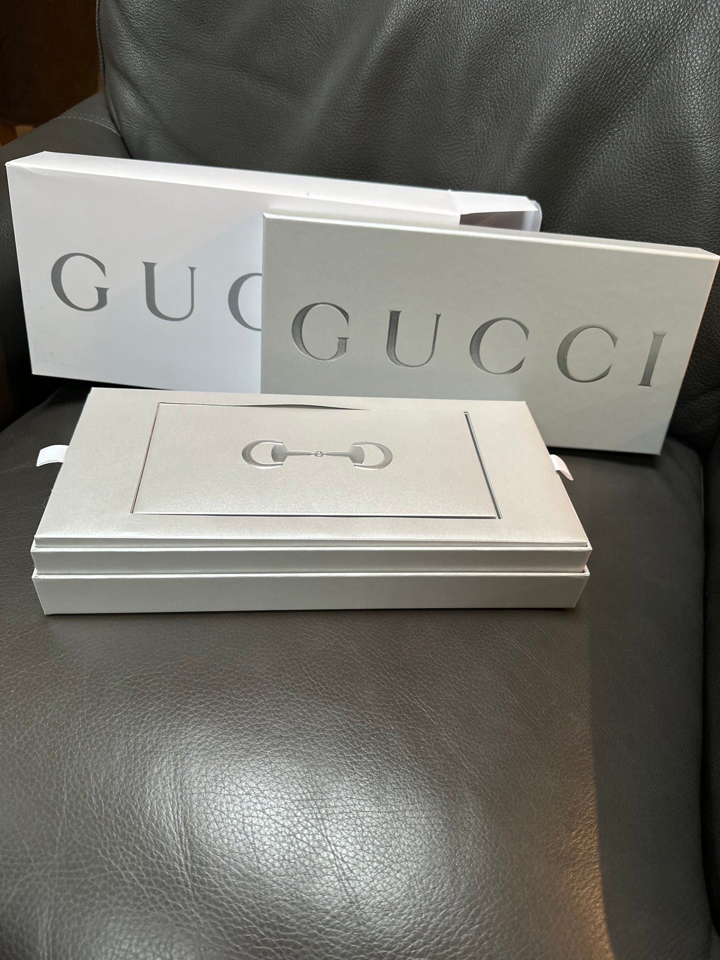 Gucci Card Case with Horsebit in Limited Edition Gift Box with Oversized Playing Cards