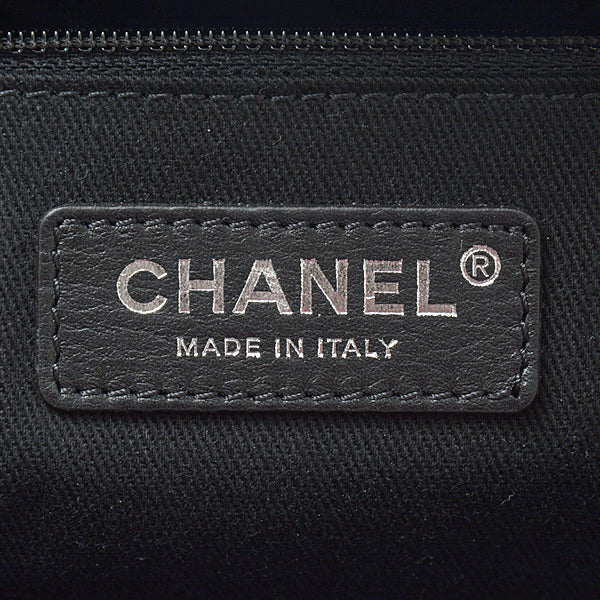 Chanel Navy Medium Tote Bag A67001
