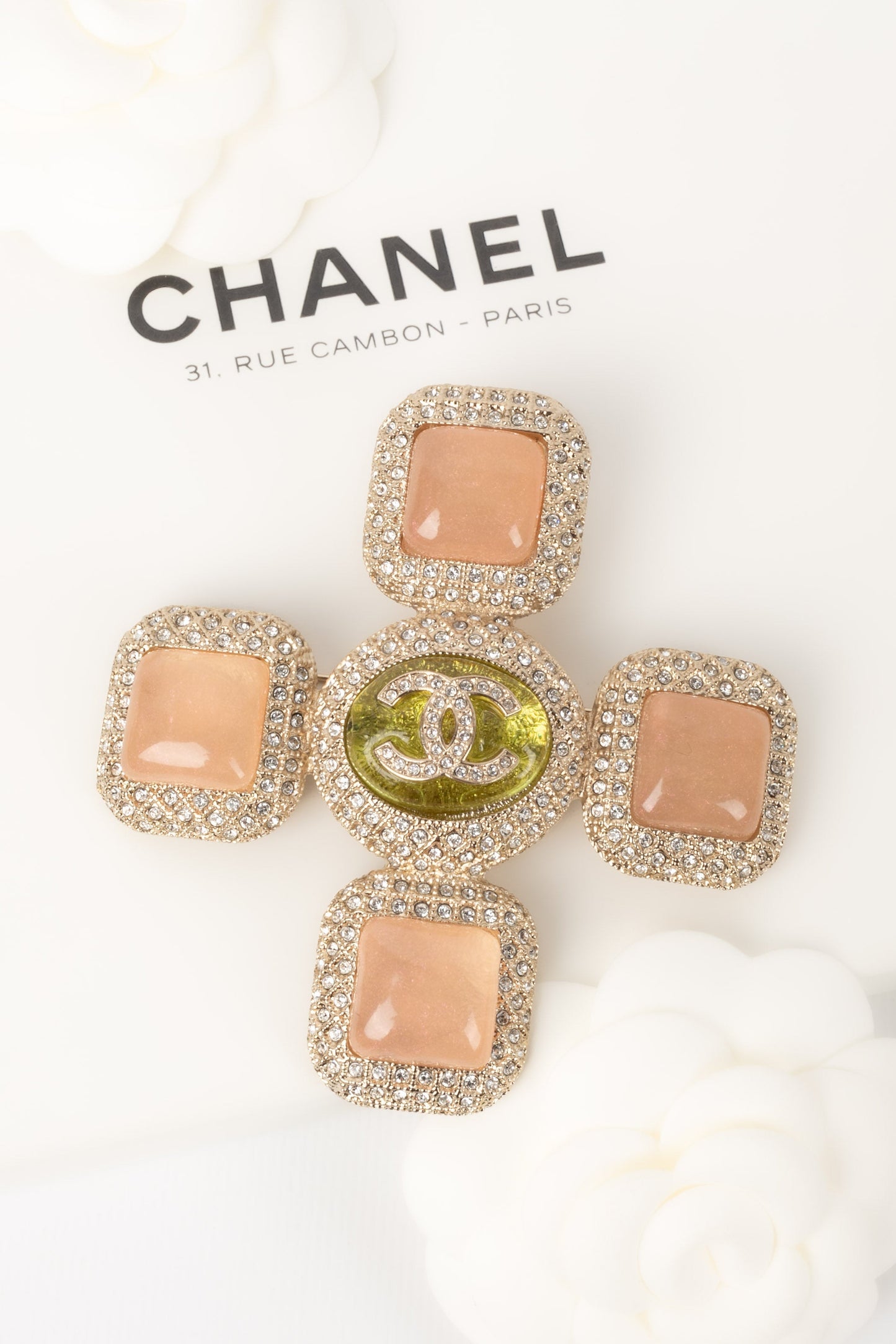 Broche Chanel 2020