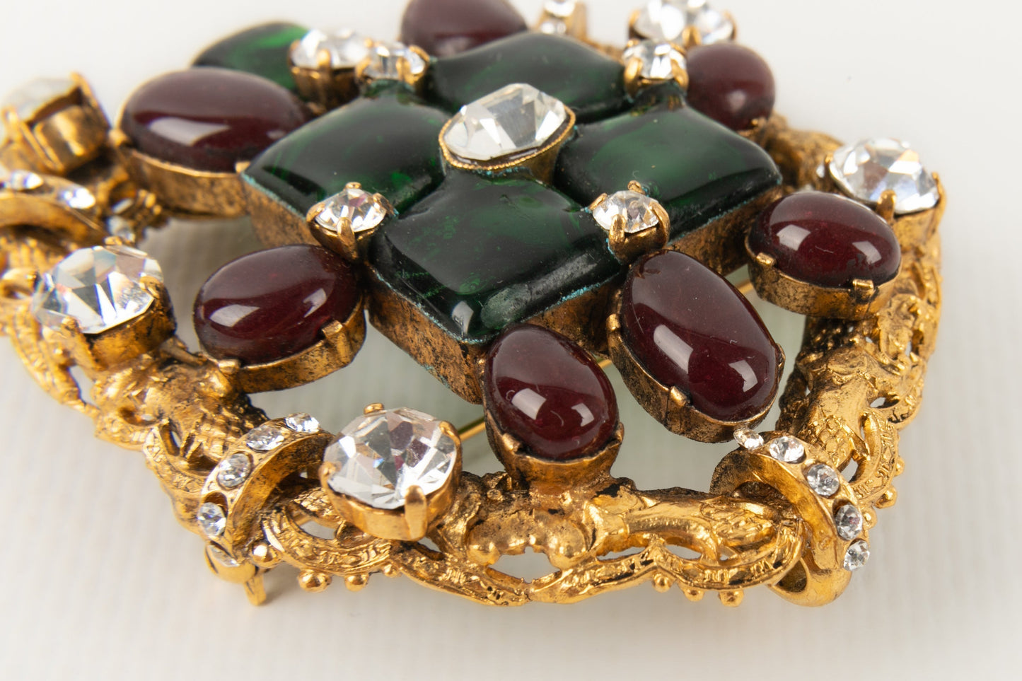 Collier en pte de verre Chanel
