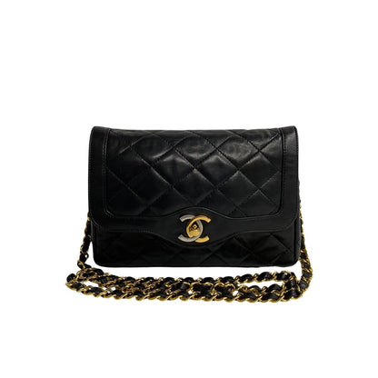 Chanel Paris Single Flap Bag Leather Crossbody Bag in New Condition