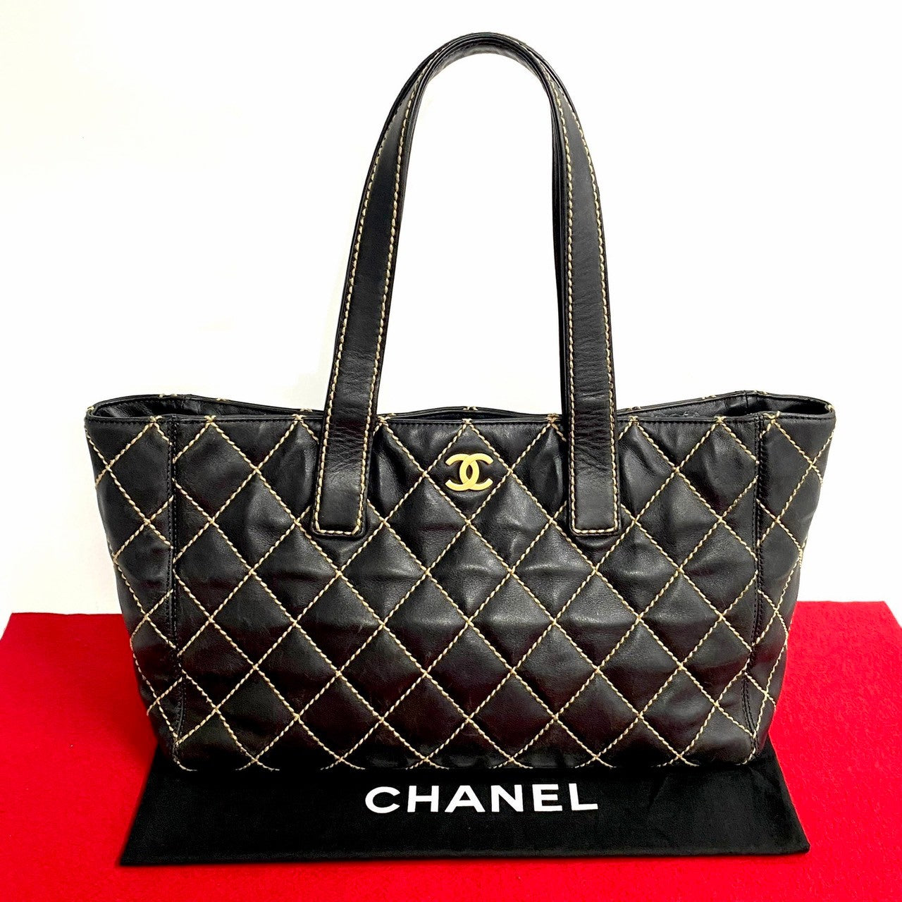 Chanel CC Wild Stitch Tote Bag  Leather Tote Bag in New Condition