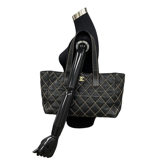 Chanel CC Wild Stitch Tote Bag  Leather Tote Bag in New Condition