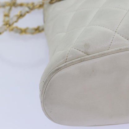 CHANEL Matelasse Chain Shoulder Bag Leather White CC 76482