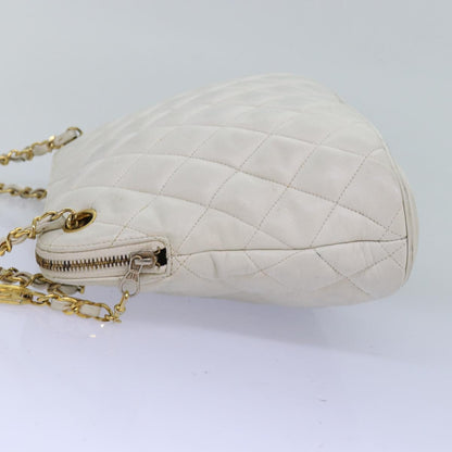 CHANEL Matelasse Chain Shoulder Bag Leather White CC 76482