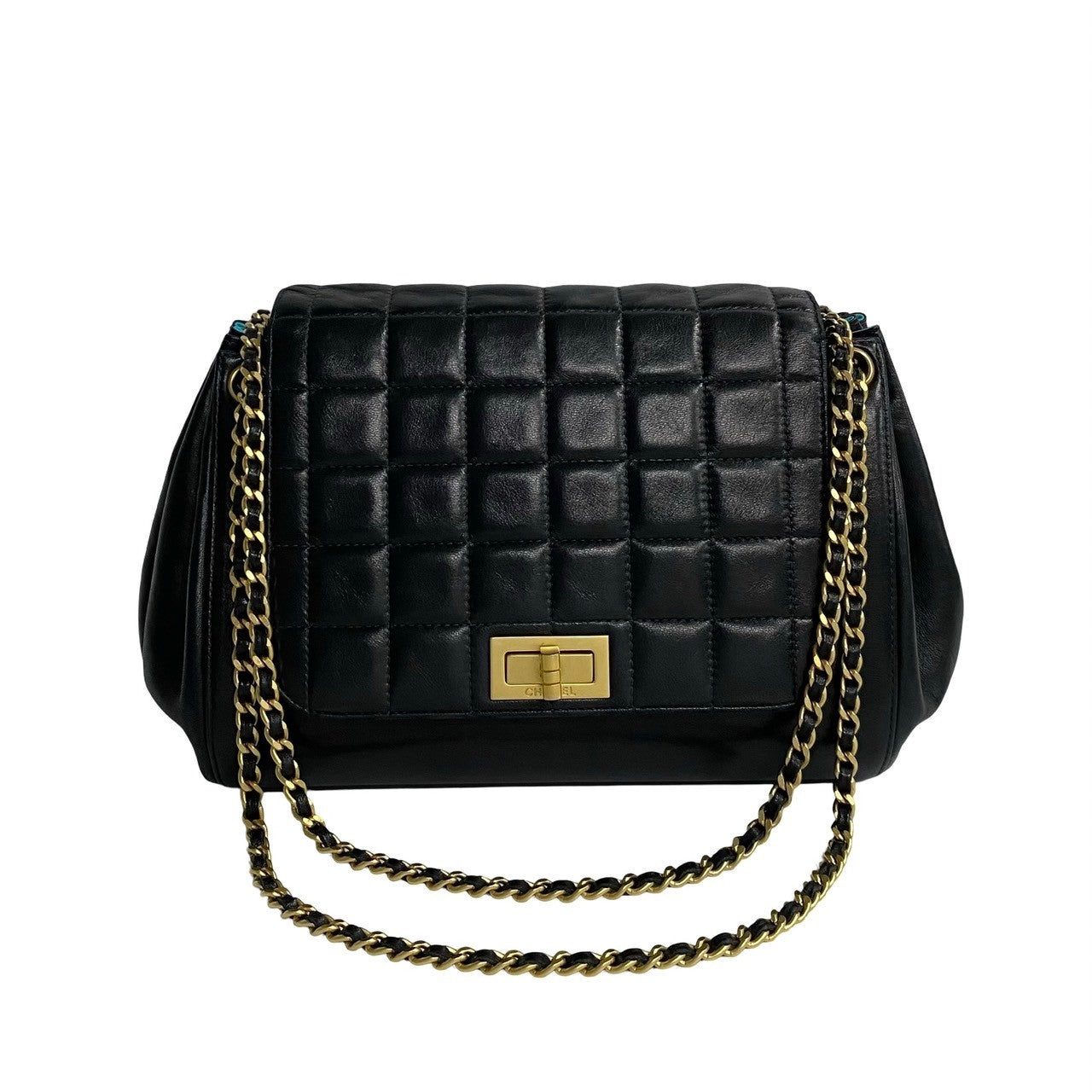 Chanel Reissue Choco Bar Chain Shoulder Bag Leather Shoulder Bag in New Condition