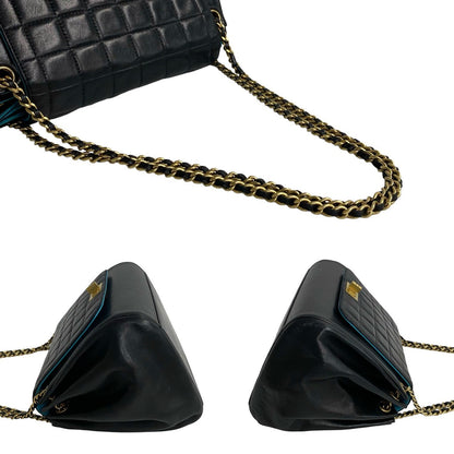 Chanel Reissue Choco Bar Chain Shoulder Bag Leather Shoulder Bag in New Condition