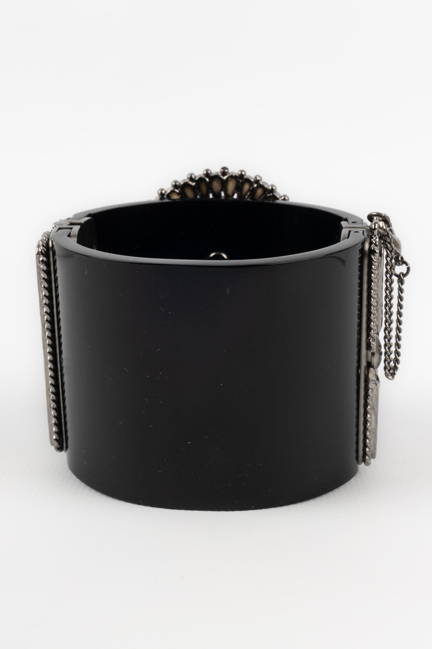 Bracelet manchette Chanel