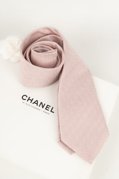 Cravate Chanel