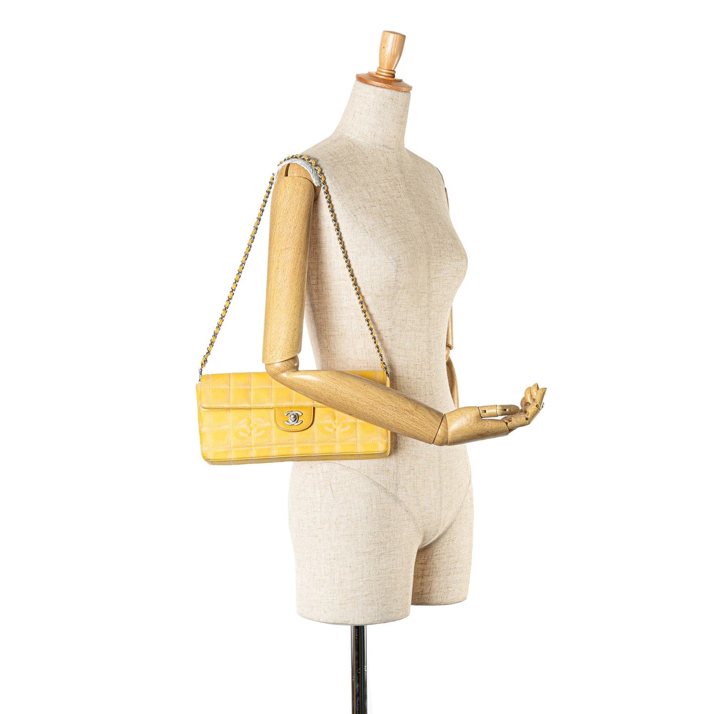 Chanel Sac New Travel Line Nylon East West Flap