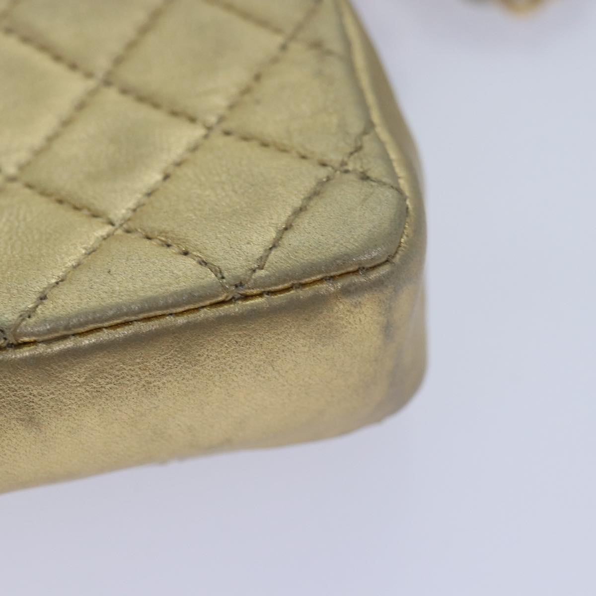 CHANEL Mini Matelasse Chain Shoulder Bag Lamb Skin Gold Tone CC 84205A