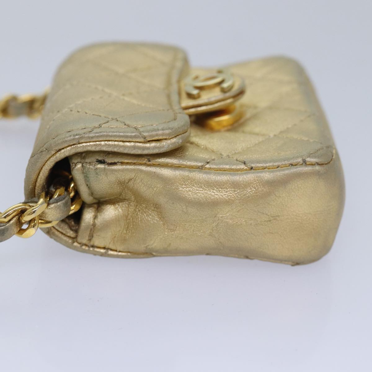 CHANEL Mini Matelasse Chain Shoulder Bag Lamb Skin Gold Tone CC 84205A