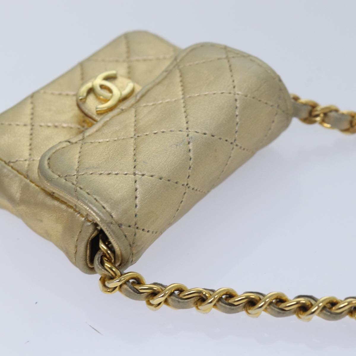 CHANEL Mini Matelasse Chain Shoulder Bag Lamb Skin Gold Tone CC 84205A