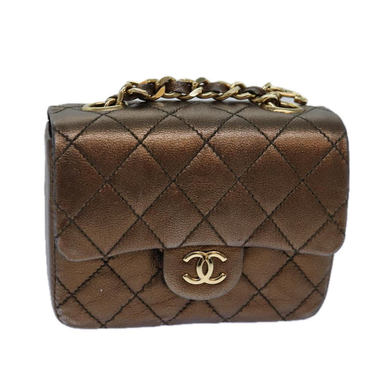 CHANEL Mini Matelasse Chain Pouch Lamb Skin Gold Tone CC 84490