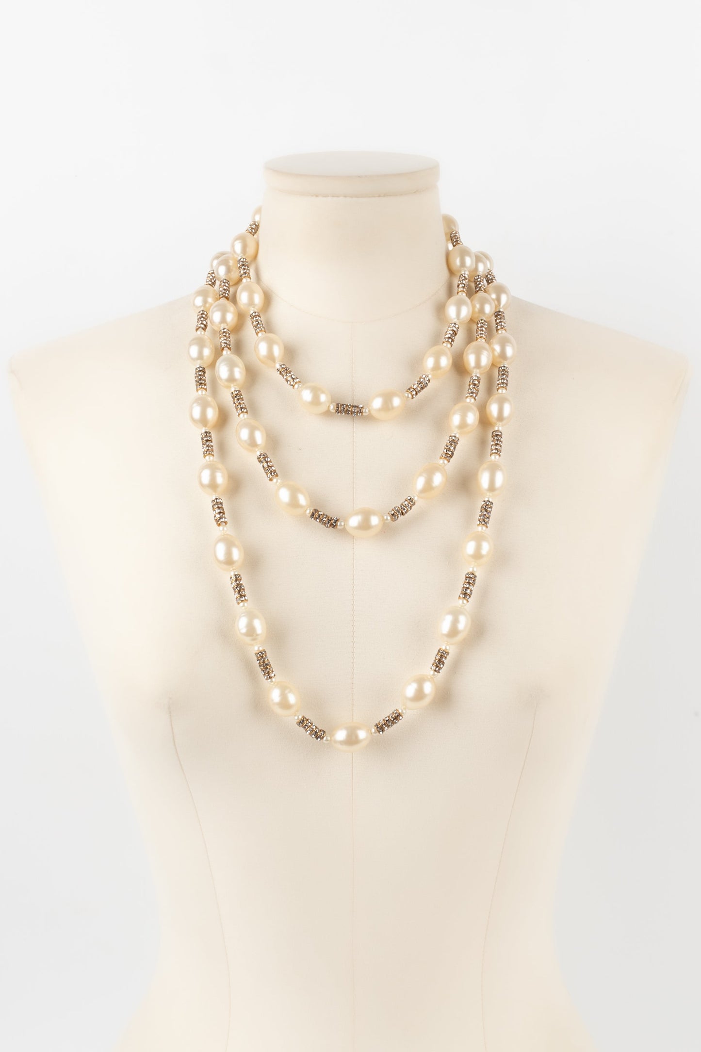 Collier de perles nacres Chanel 1990s