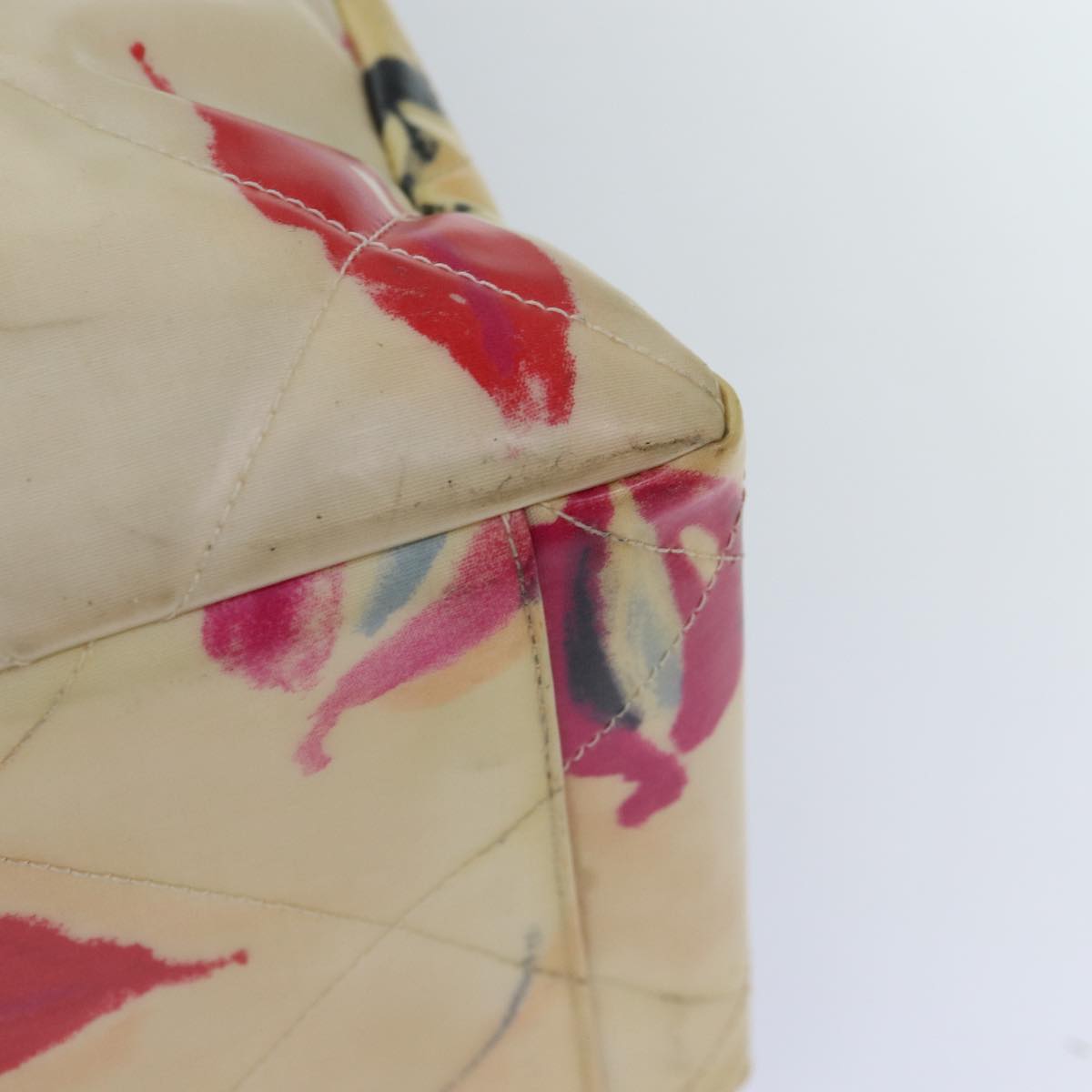 CHANEL Lip Tote Bag Enamel White Red CC 87655A