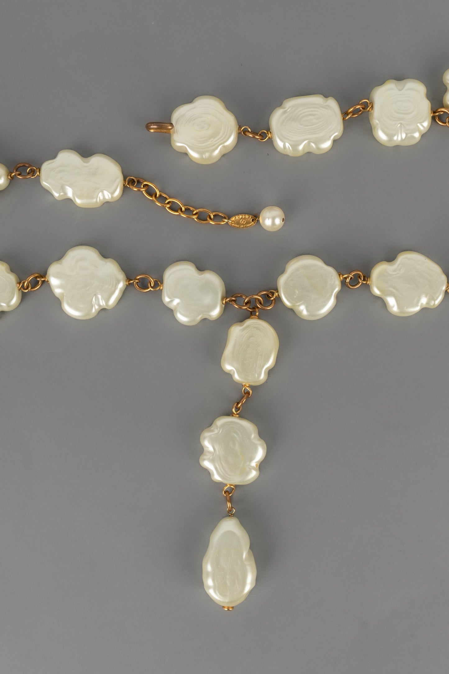 Collier de perles Chanel