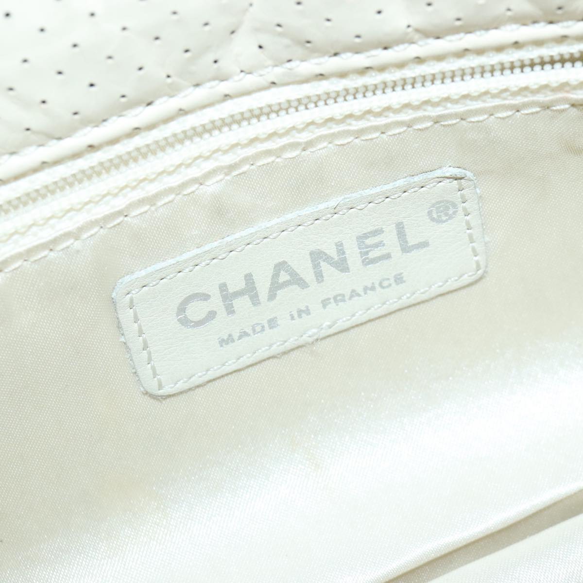 CHANEL Chain Shoulder Bag Punching leather White Silver CC 91310