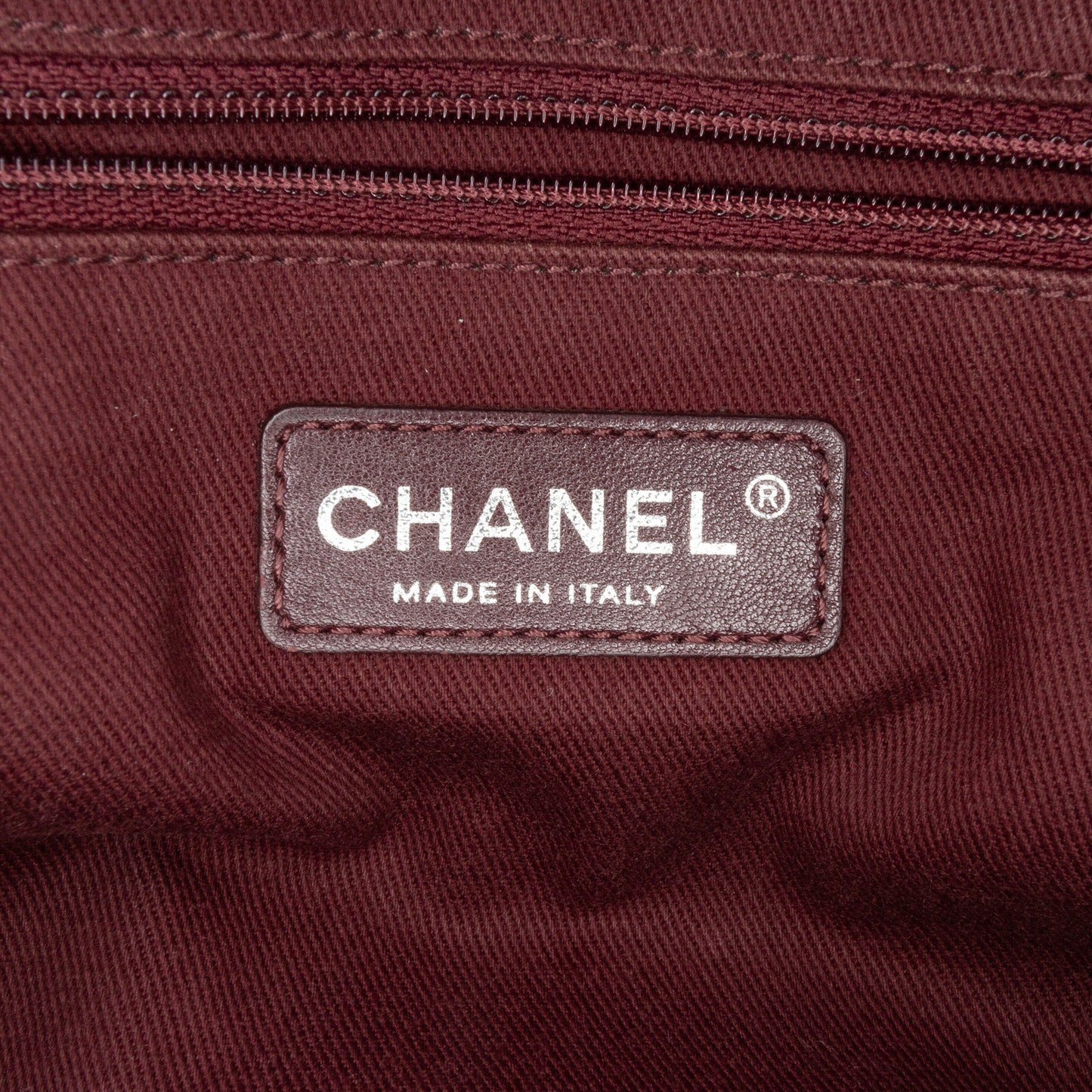 Black Chanel Paris Edinburgh Jumbo Calfskin Coco Sporran Flap Shoulder Bag