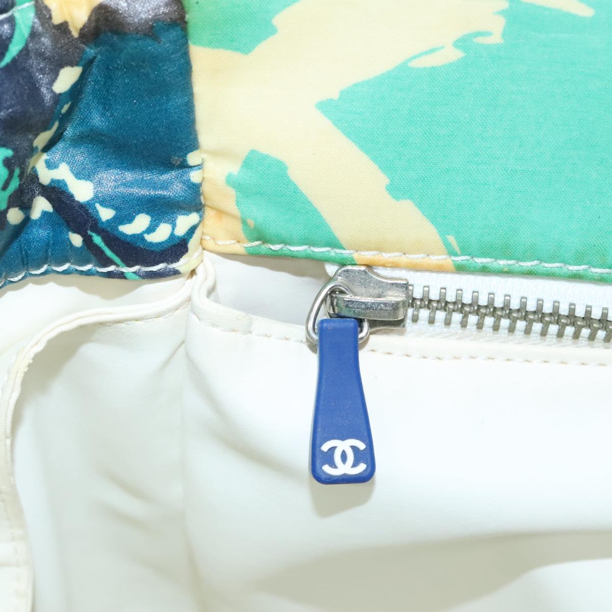 CHANEL Tote Bag Vinyl Peppermint Silver CC 92963
