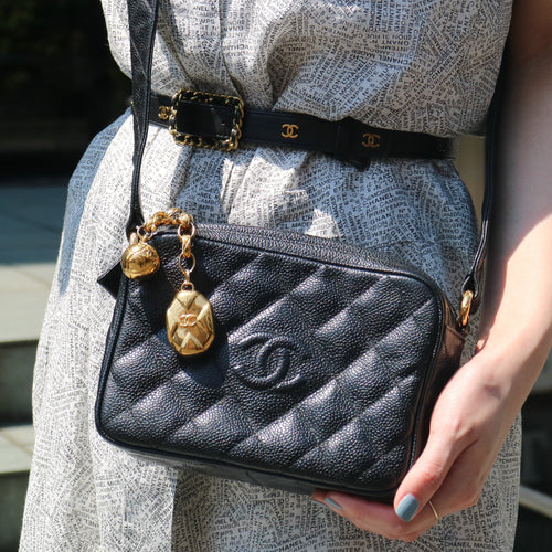 CHANEL 1991-1994 Black Caviar Diamond Camera Bag Mini