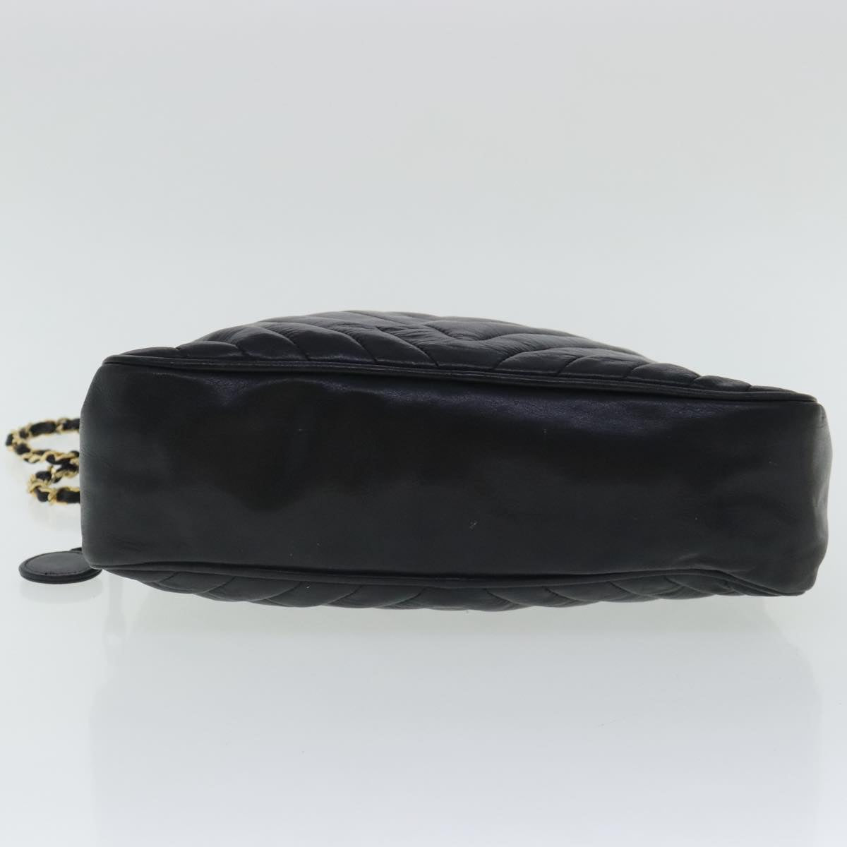 CHANEL Chain Shoulder Bag Leather Black Gold CC 94305