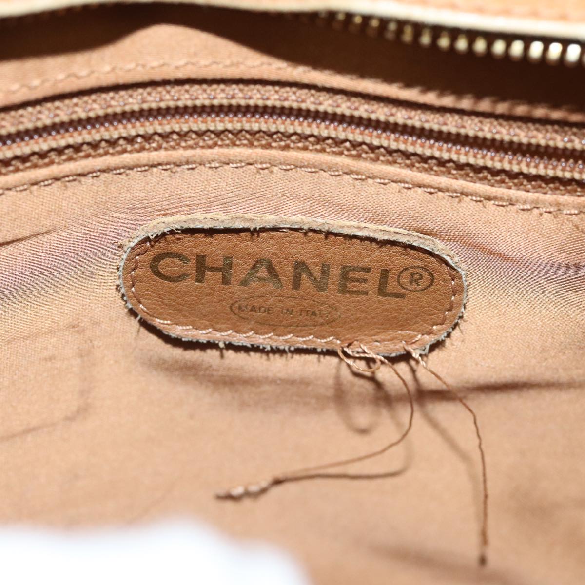 CHANEL Chain Shoulder Bag Caviar Skin Brown Gold CC 96239