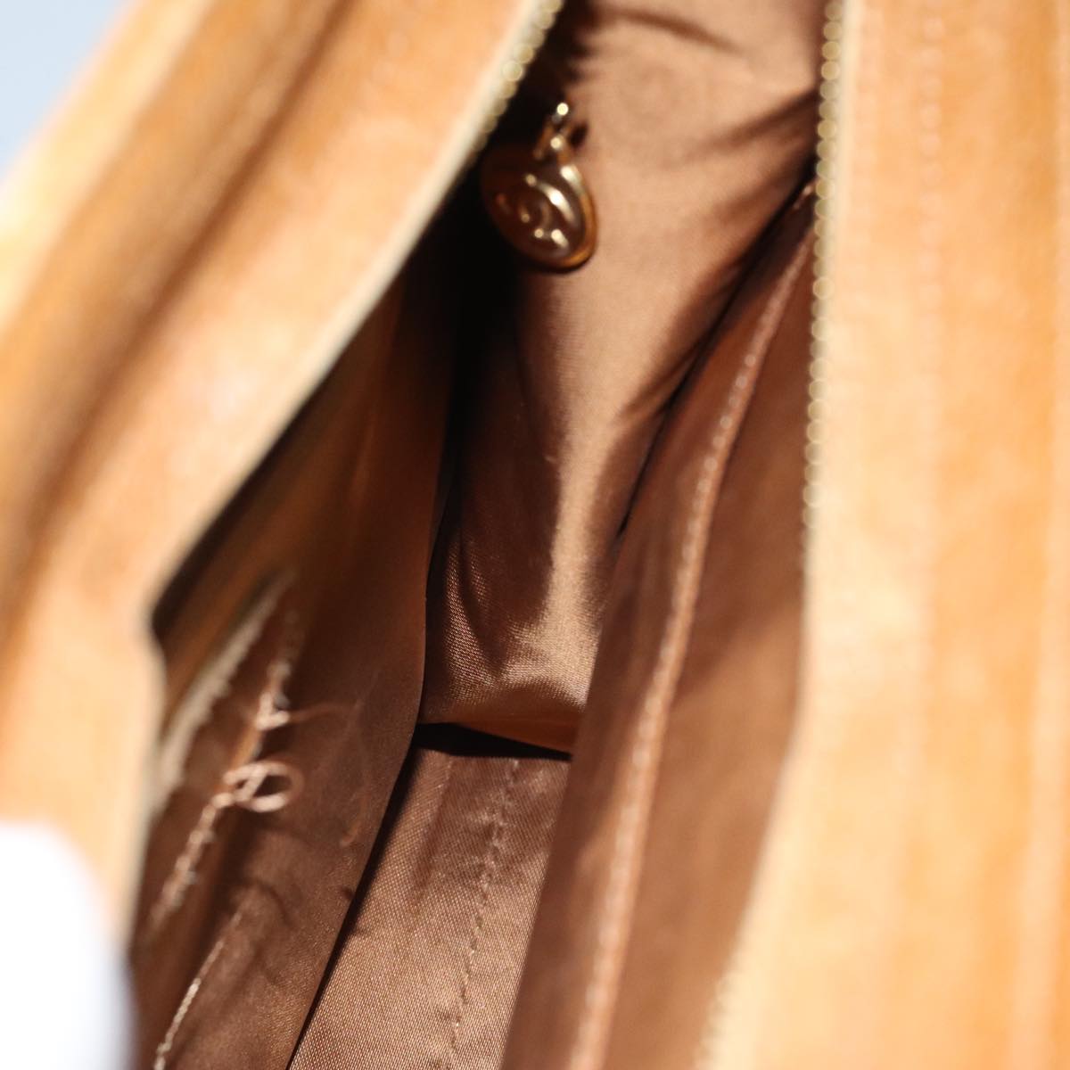 CHANEL Chain Shoulder Bag Caviar Skin Brown Gold CC 96239