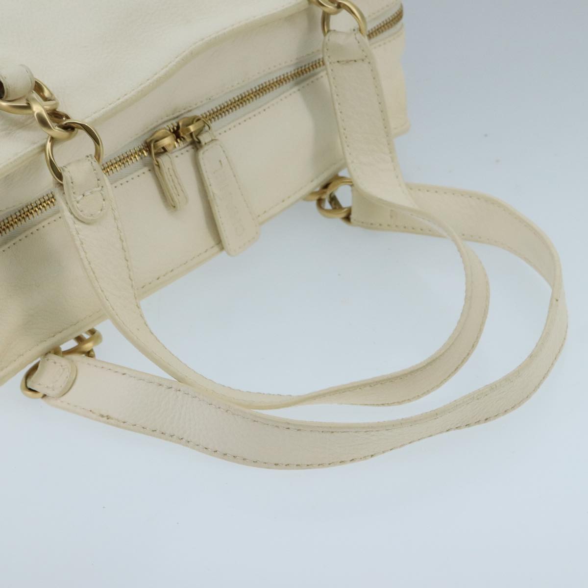 CHANEL Shoulder Bag Leather White Gold CC 97045