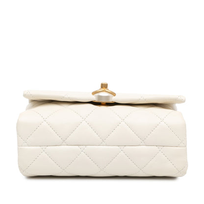 Chanel Sac Quilted Calfskin Pearl CC Accordion Flap
