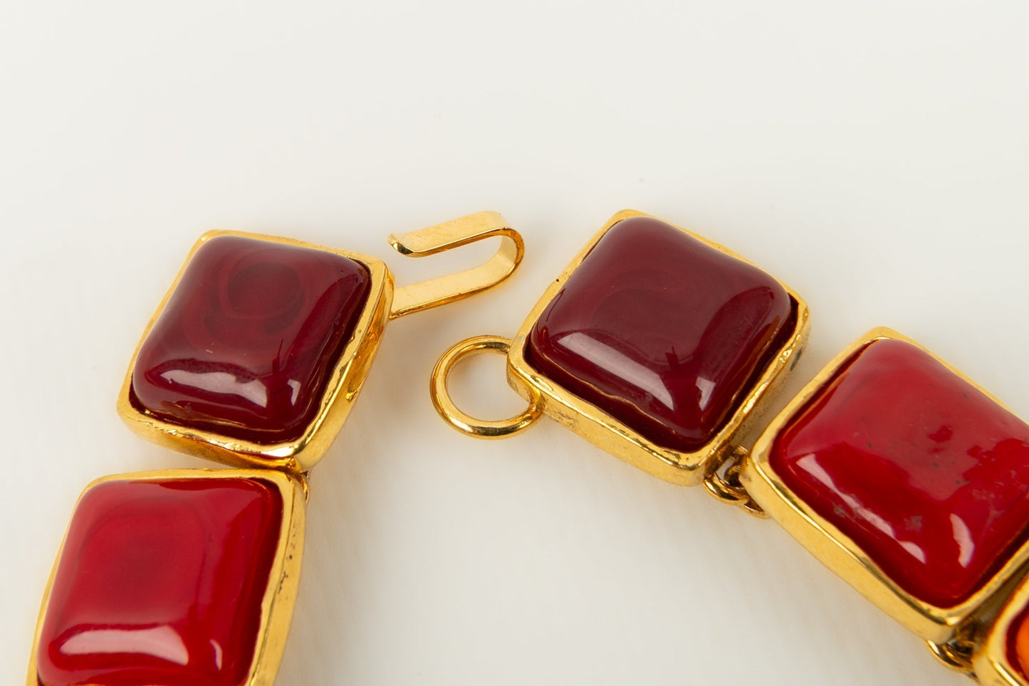Collier en pte de verre Chanel 1990s