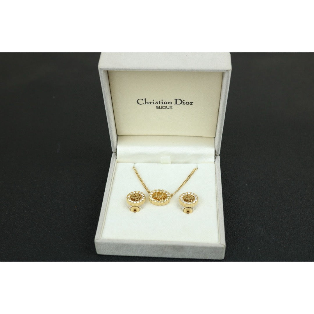 ExcellentRank SA Dior CD Rhinestone Necklace Earring Set S24111803