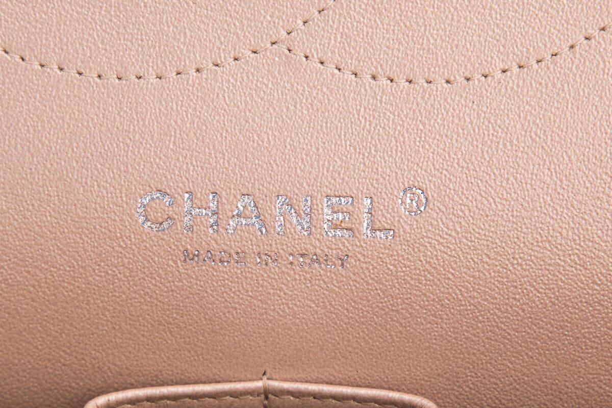 Chanel 2017 Jumbo Pink Iridescent Caviar Togo Leather Handbag