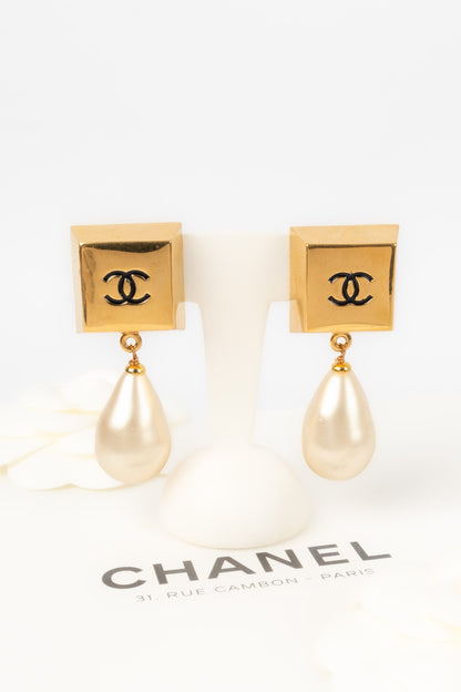 Boucles d'oreilles Chanel 1990s