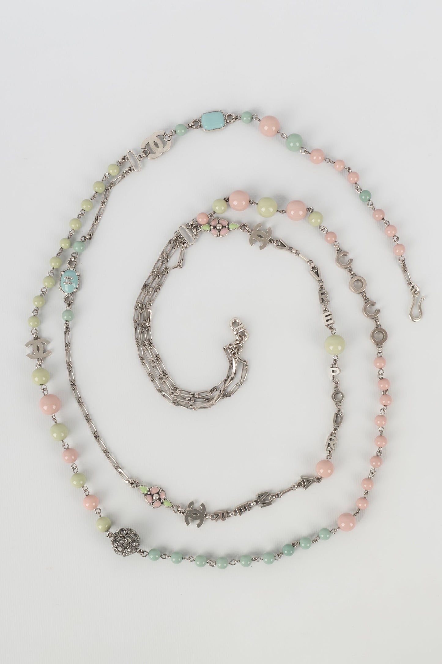 Collier pastel Chanel Croisire 2003