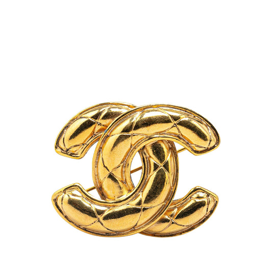 Gold Chanel CC Gold Plated Brooch
