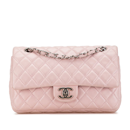 Chanel Sac Medium Classic Lambskin Double Flap