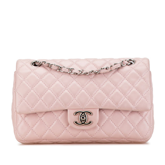 Chanel Sac Medium Classic Lambskin Double Flap