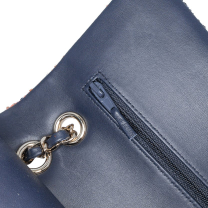 Chanel Sac Medium Classic Tweed Double Flap
