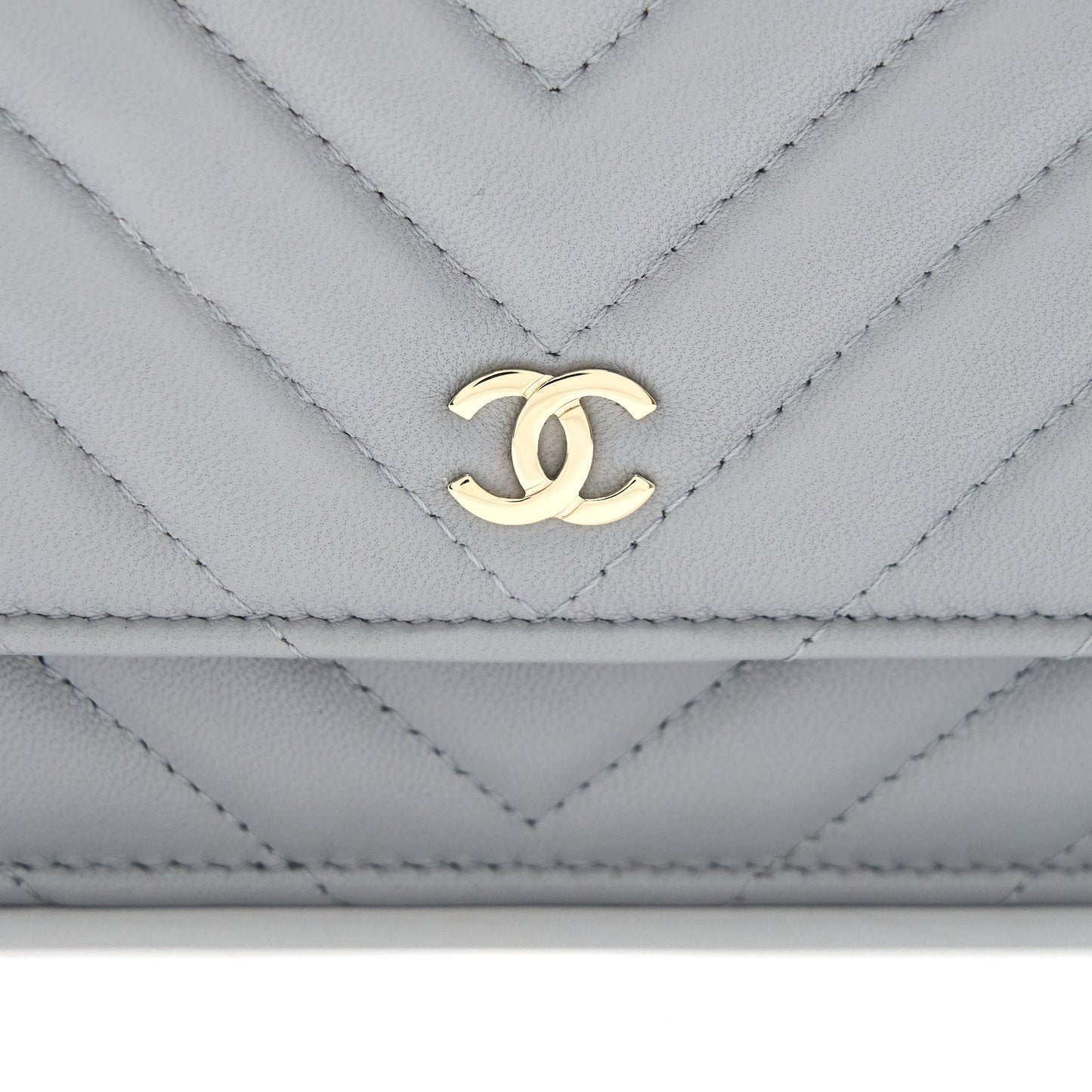 Chanel Wallet On Chain 20c Light Grey LGHW