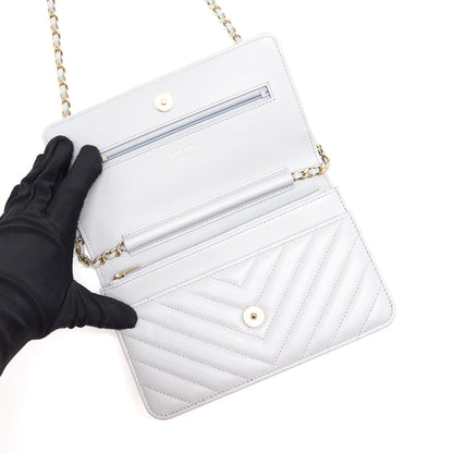 Chanel Wallet On Chain 20c Light Grey LGHW