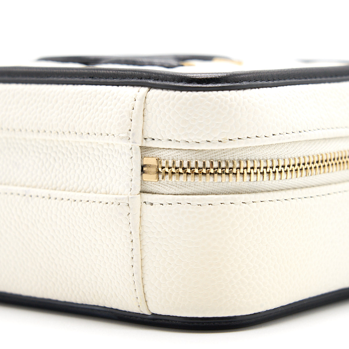 Chanel Caviar Small Vanity case black & white GHW